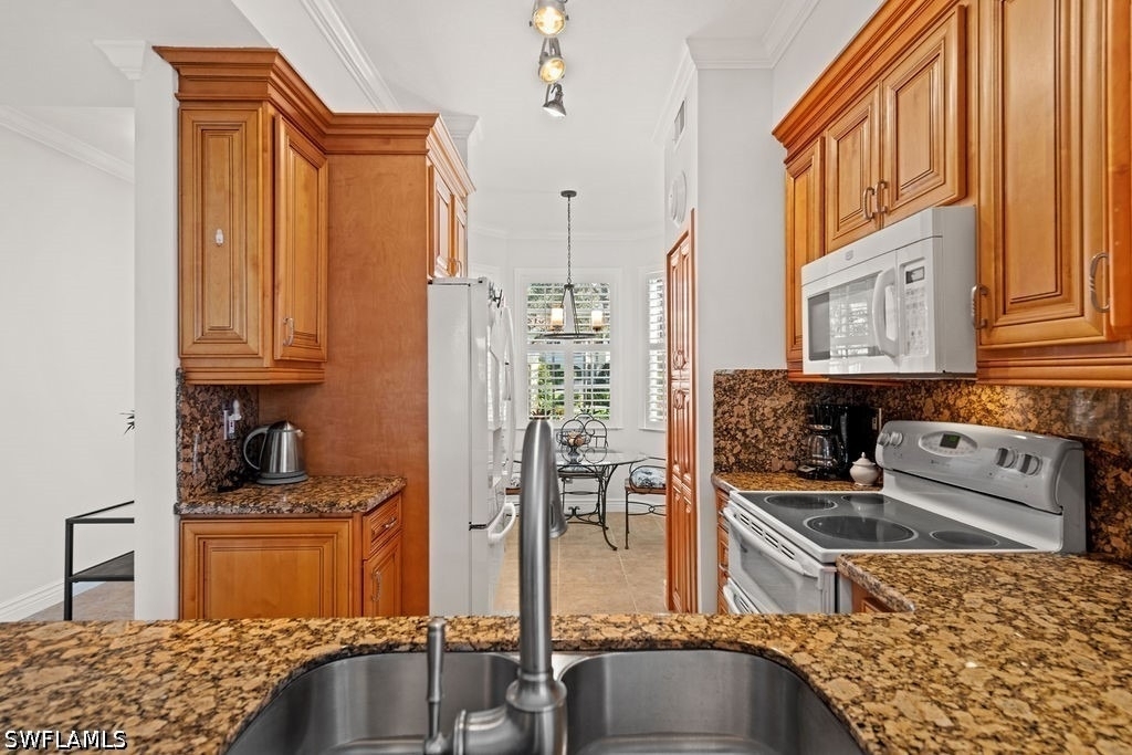 2295 Carrington Court - Photo 6