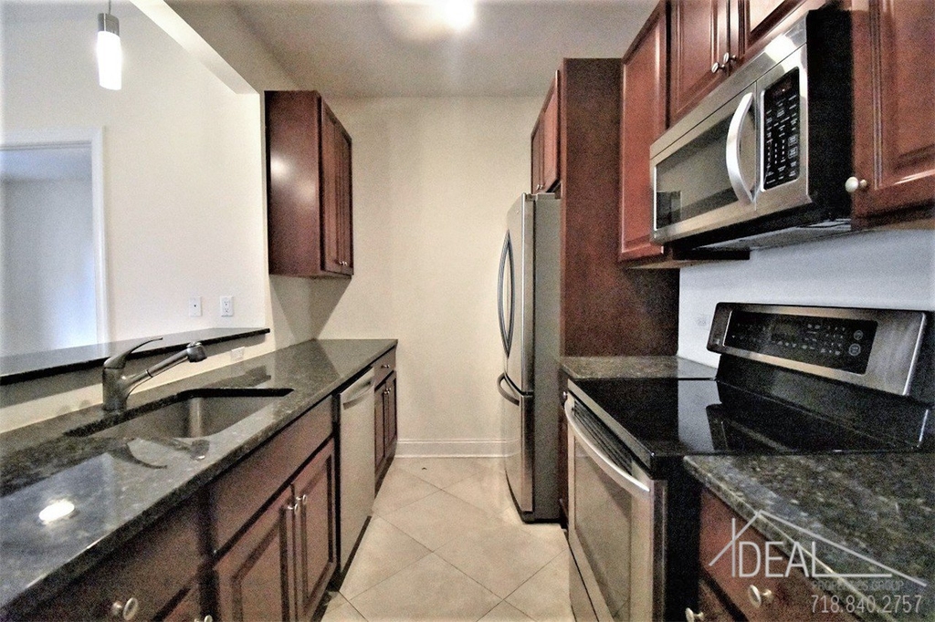 101 Clinton Street - Photo 8