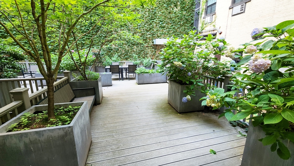 101 Clinton Street - Photo 15