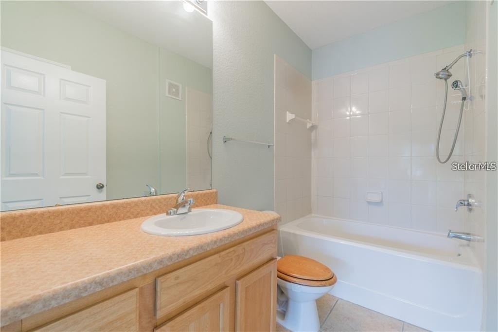 10203 Courtney Palms Boulevard - Photo 11