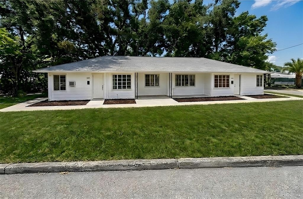 935 17th Avenue S - Photo 0