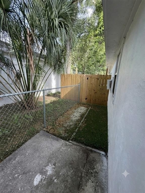 935 17th Avenue S - Photo 10