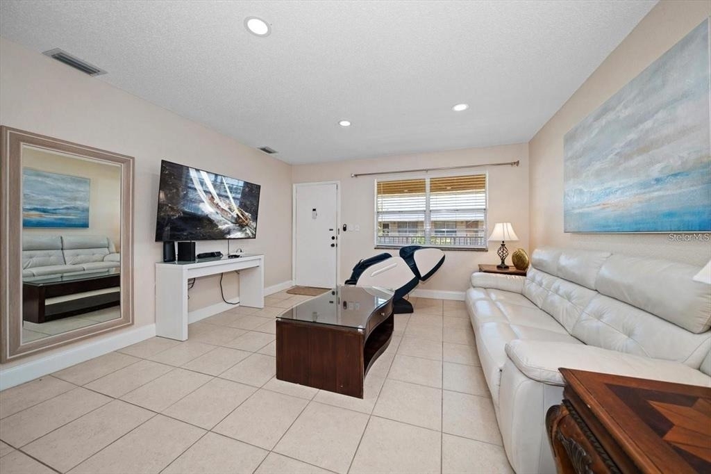 10038 62nd Terrace N - Photo 5