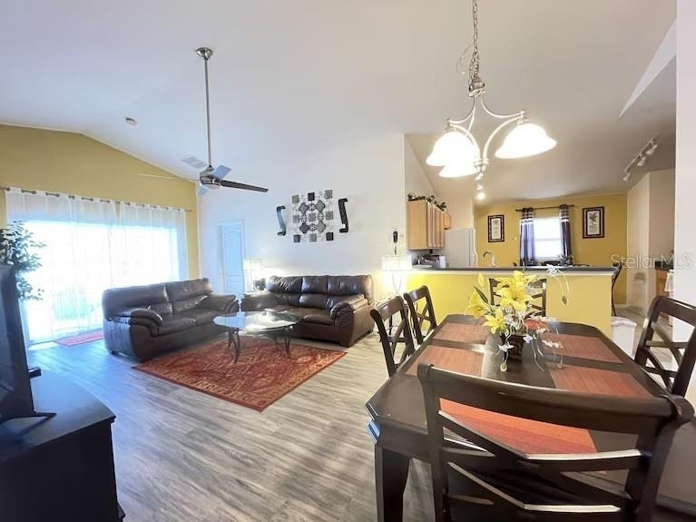 136 Starbird Court - Photo 4