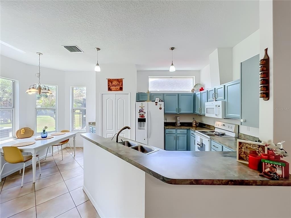 2125 Emerald Green Circle - Photo 19