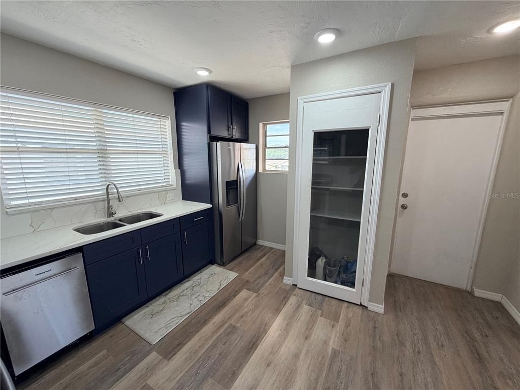 538 Revilo Boulevard - Photo 9