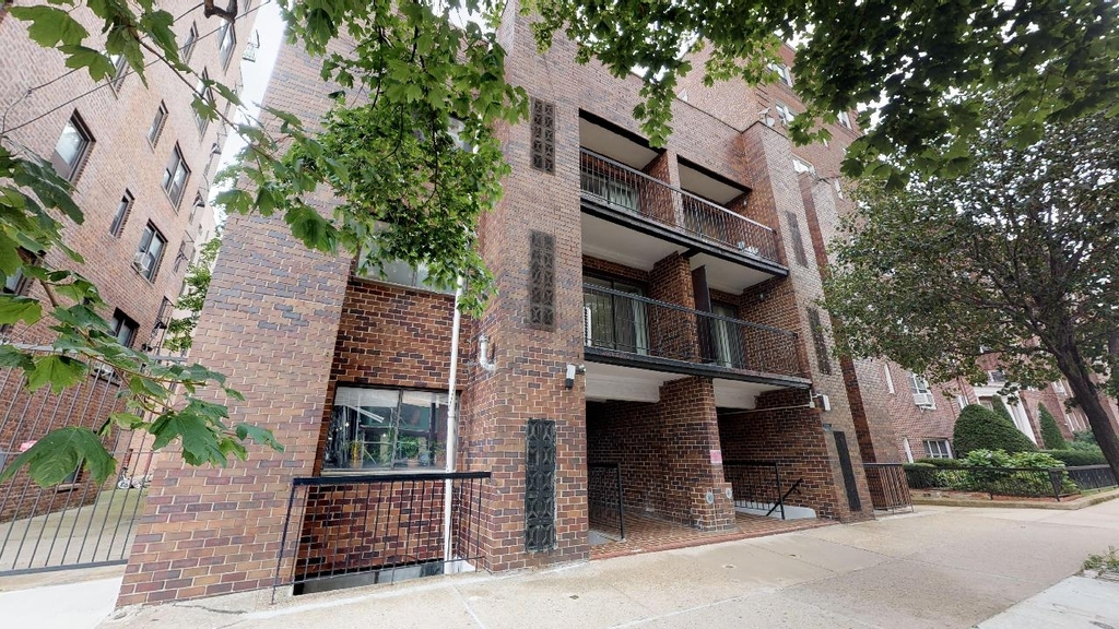 110-19 72nd Road - Photo 15