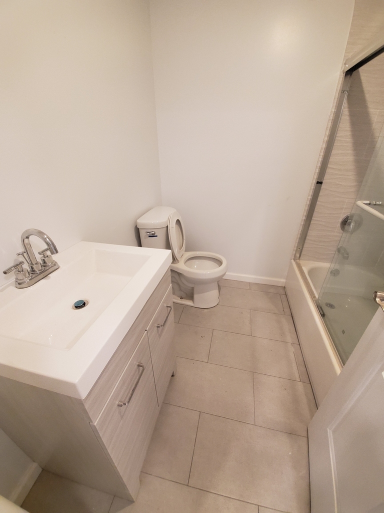 81-18 138th Street - Photo 13
