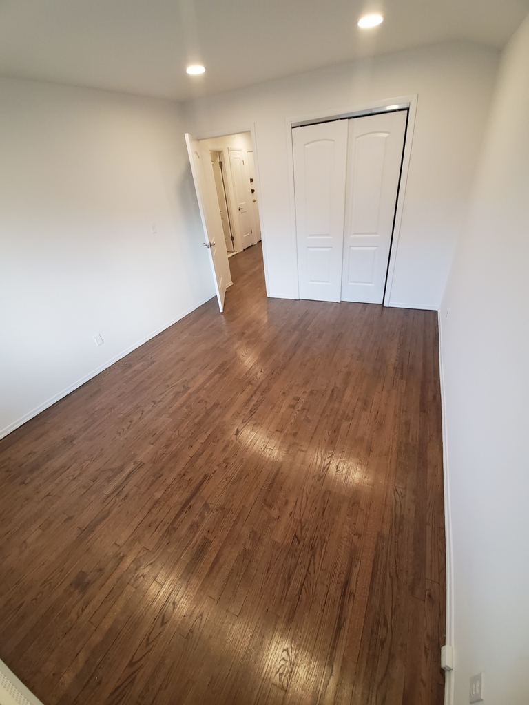 81-18 138th Street - Photo 11