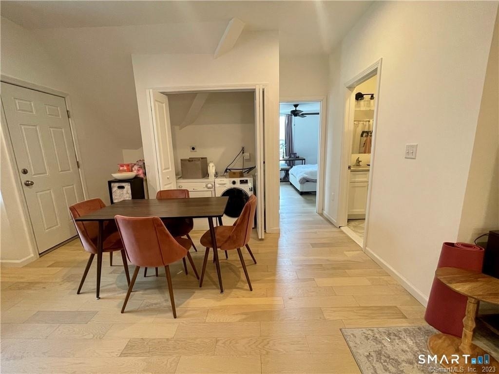 84 Lawrence Street - Photo 4