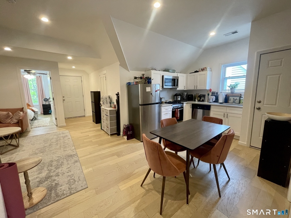 84 Lawrence Street - Photo 1