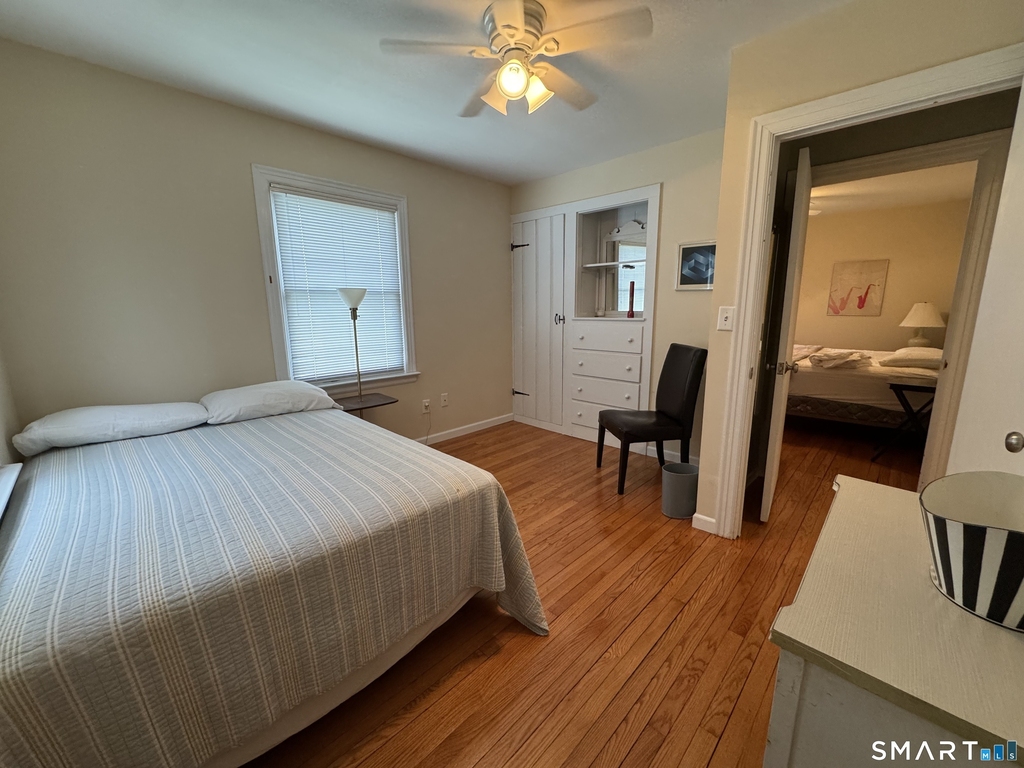 42 Parkway - Photo 9