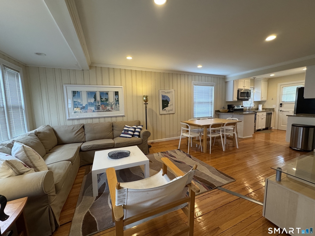 42 Parkway - Photo 6