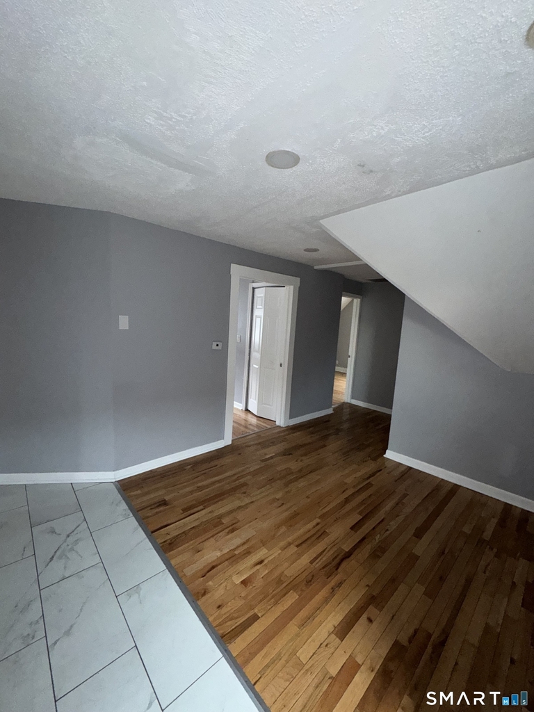 232 View Street - Photo 2
