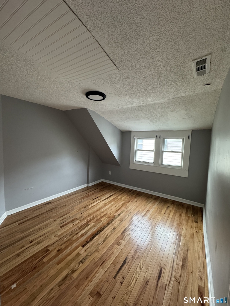 232 View Street - Photo 6