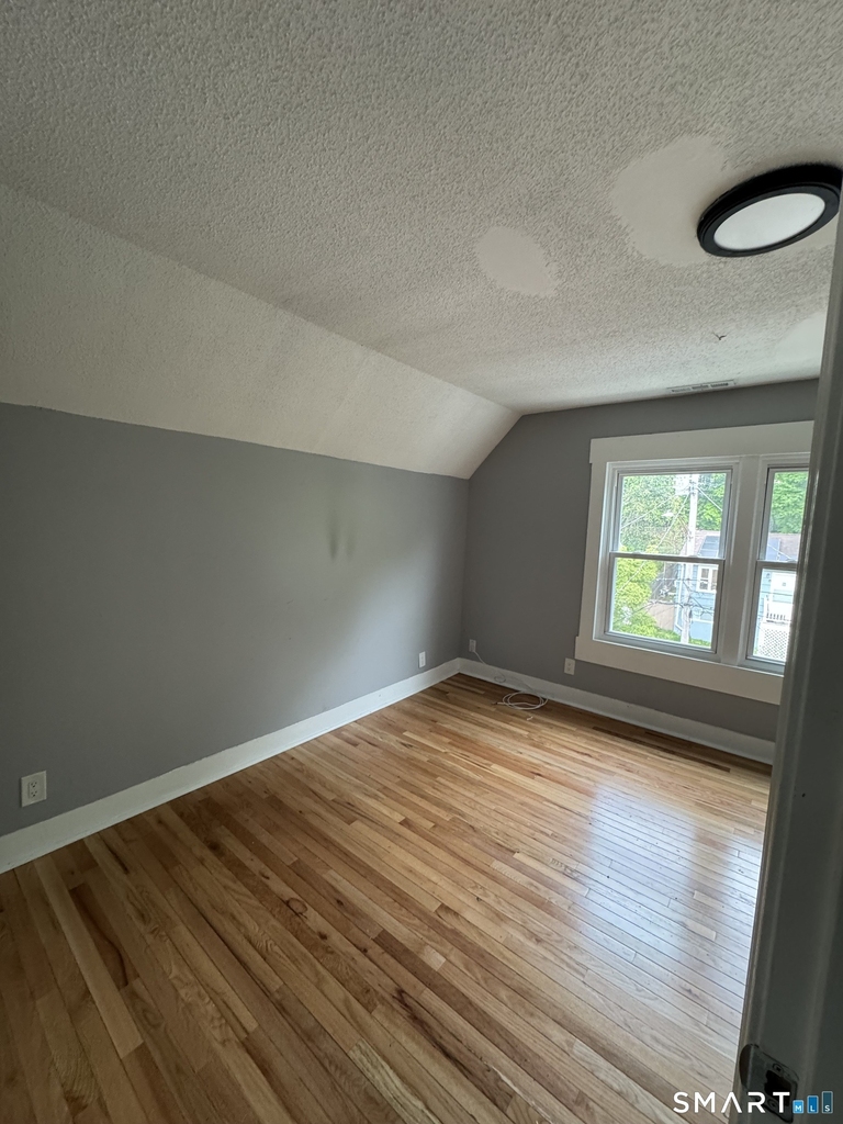 232 View Street - Photo 4