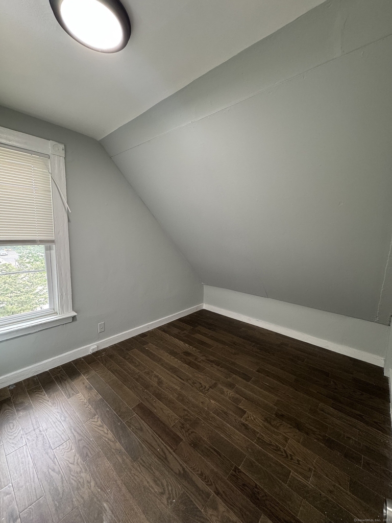199 English Street - Photo 7