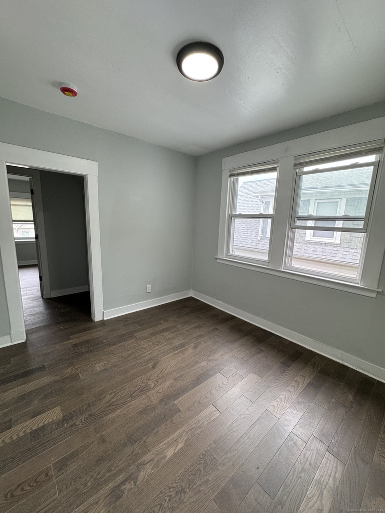199 English Street - Photo 5