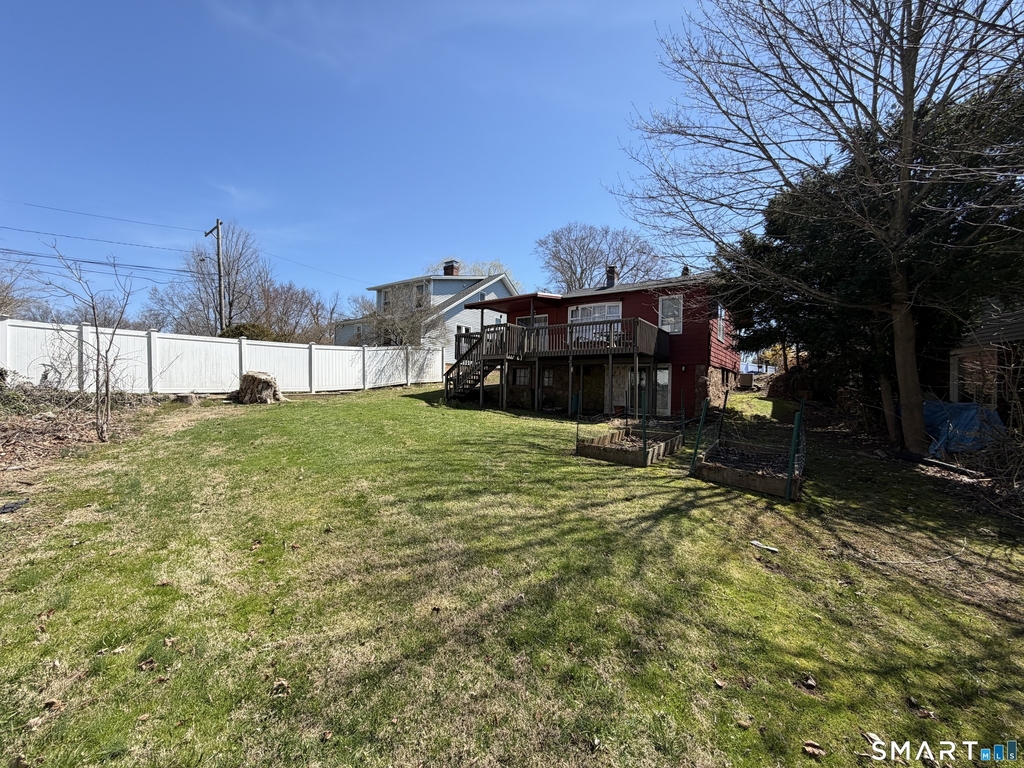 322 Clark Avenue - Photo 7