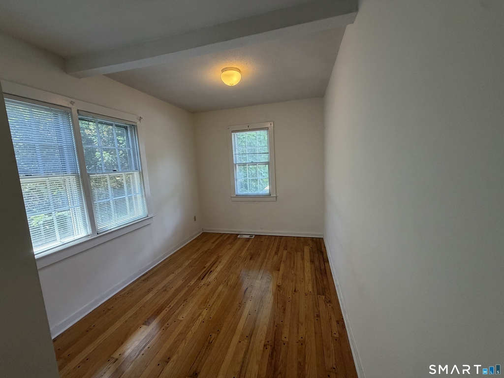 322 Clark Avenue - Photo 16