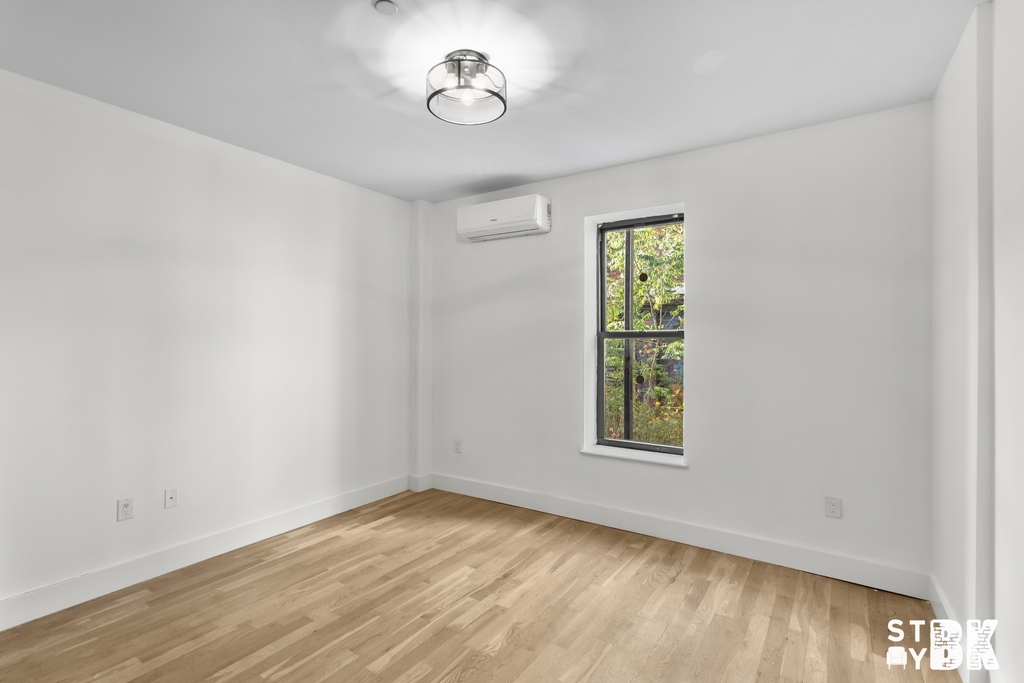 119 Grove Street - Photo 3