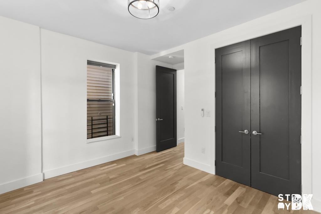 119 Grove Street - Photo 4