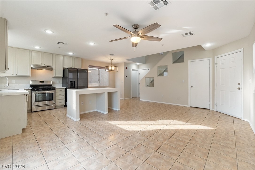 3211 Sunrise Cove Avenue - Photo 3