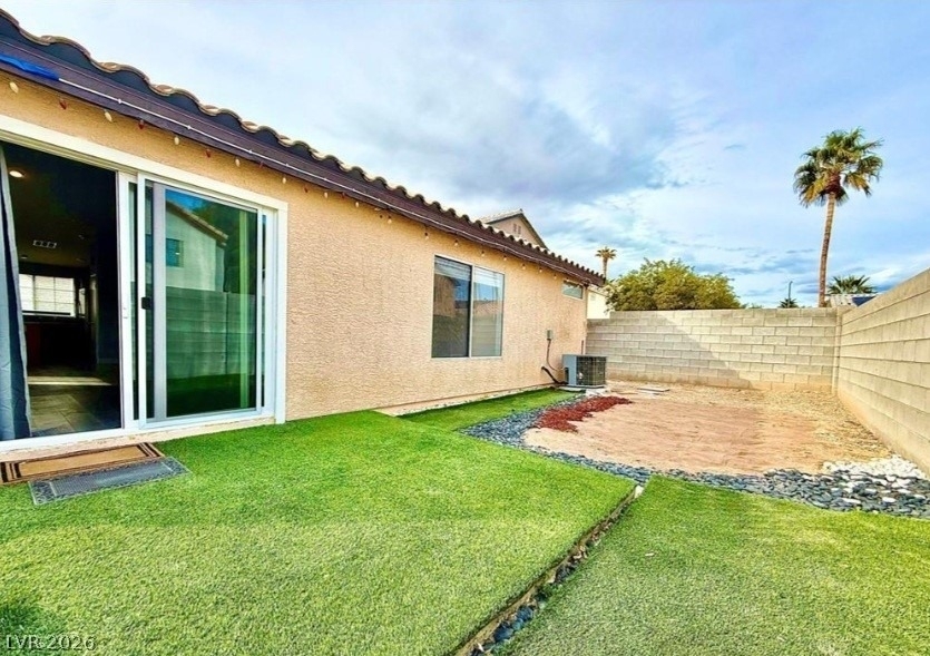 3340 Strawberry Roan Road - Photo 9