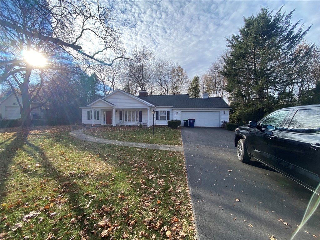 3765 East Avenue - Photo 1