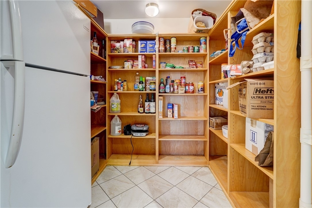 2654 Whalen Road - Photo 35