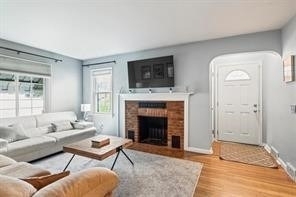 839 Elmwood Avenue - Photo 2