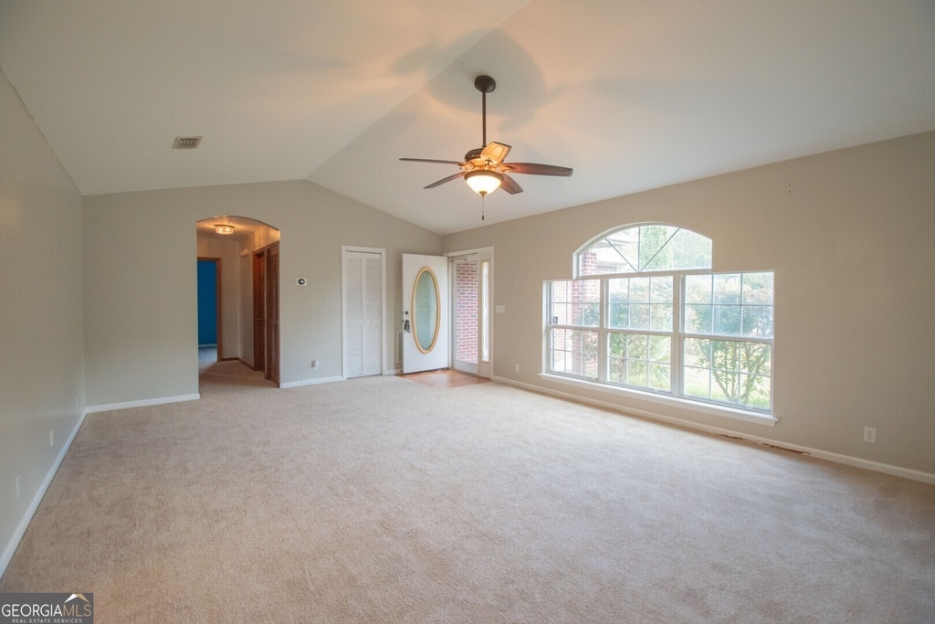 81 Retreat Place - Photo 39