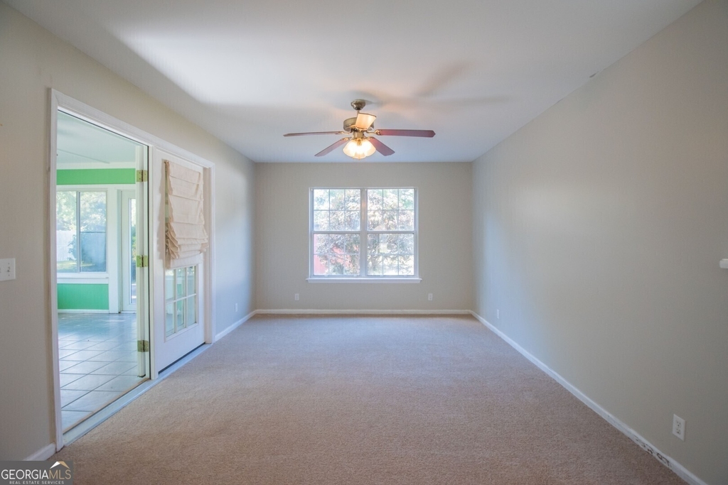 81 Retreat Place - Photo 20