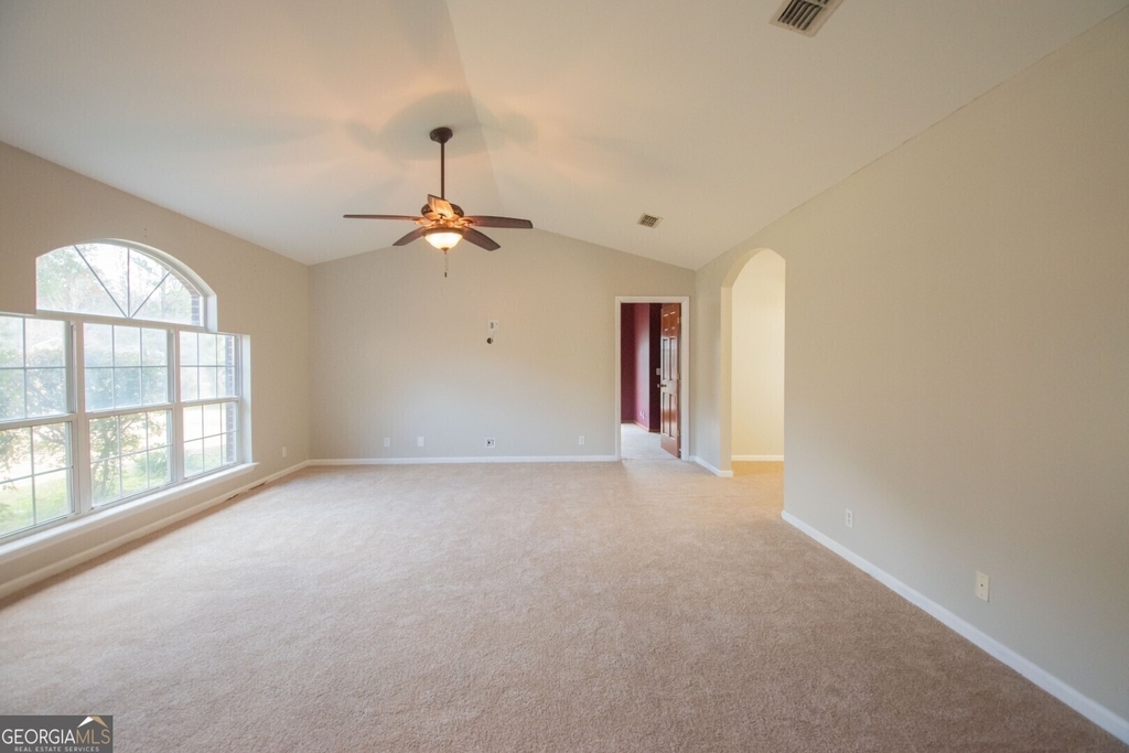 81 Retreat Place - Photo 40