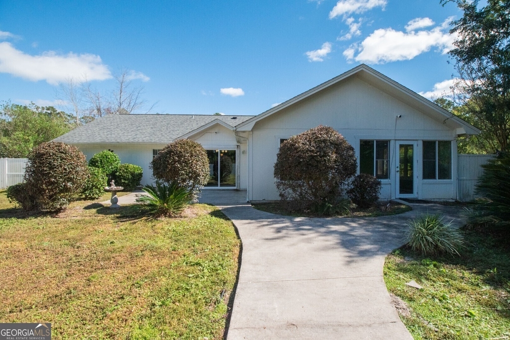 81 Retreat Place - Photo 32