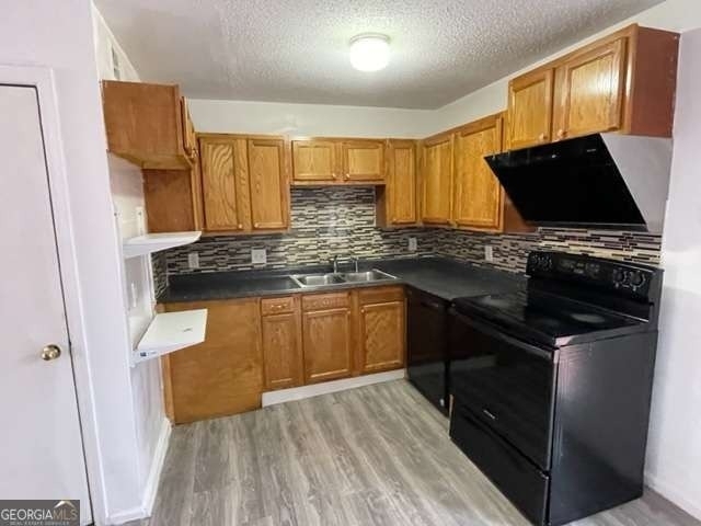 3882 Parklane Drive - Photo 5