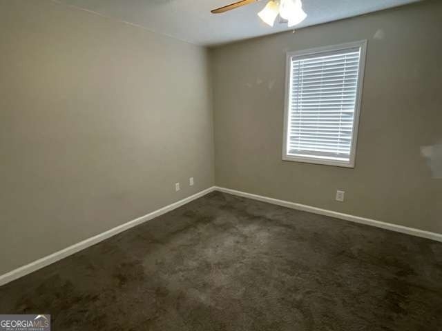 3882 Parklane Drive - Photo 4