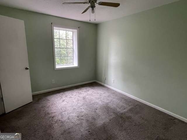 3882 Parklane Drive - Photo 6