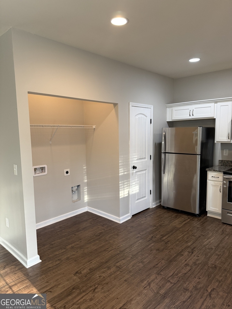 241 Coral Circle - Photo 12