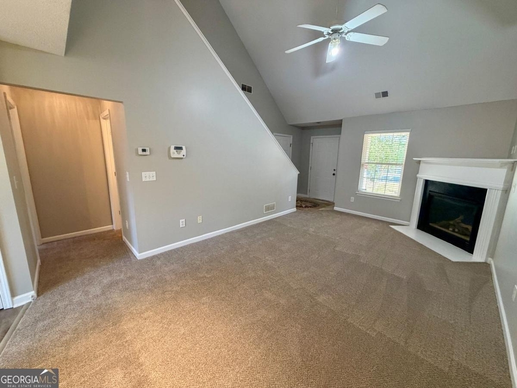 15 Lakeside Circle - Photo 4