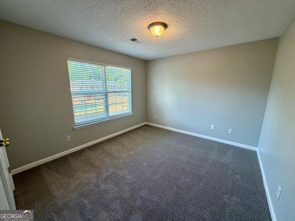 15 Lakeside Circle - Photo 13