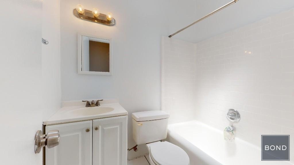 159 East 55th Street  - Photo 4