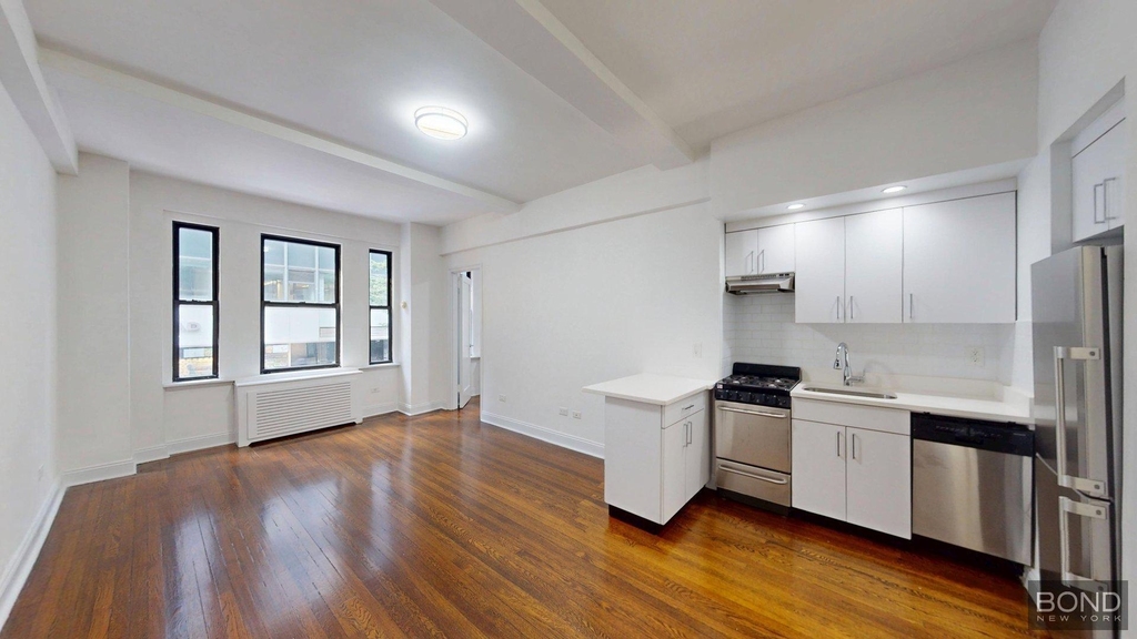 140 East 46th Street  - Photo 0