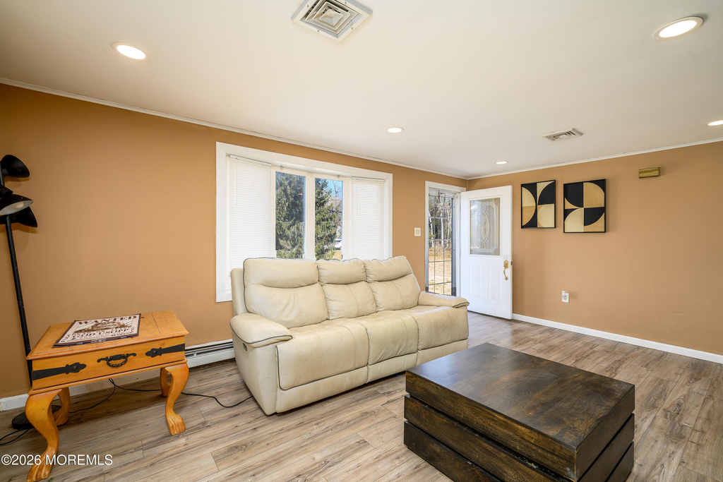 570 Eltone Road - Photo 5