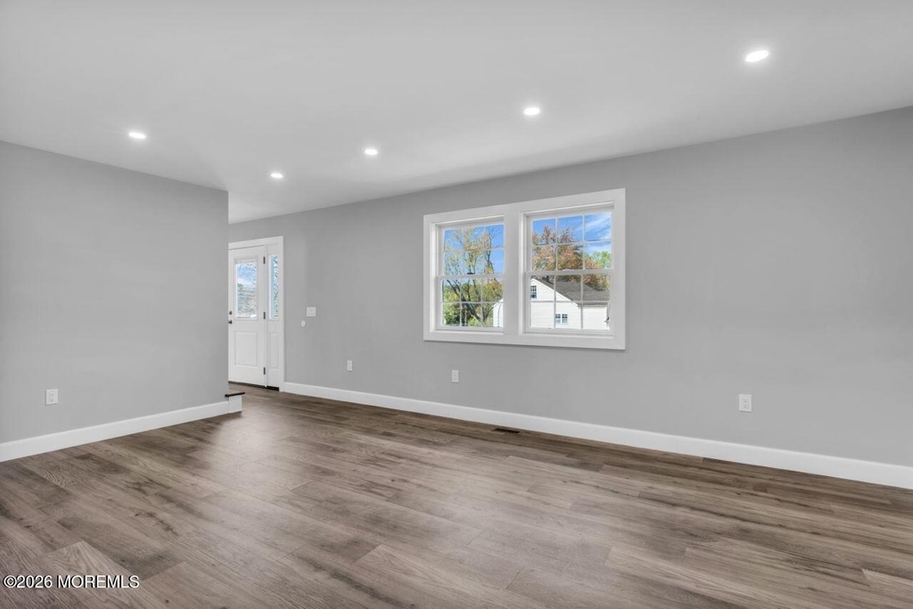 553 Colts Neck Road - Photo 14