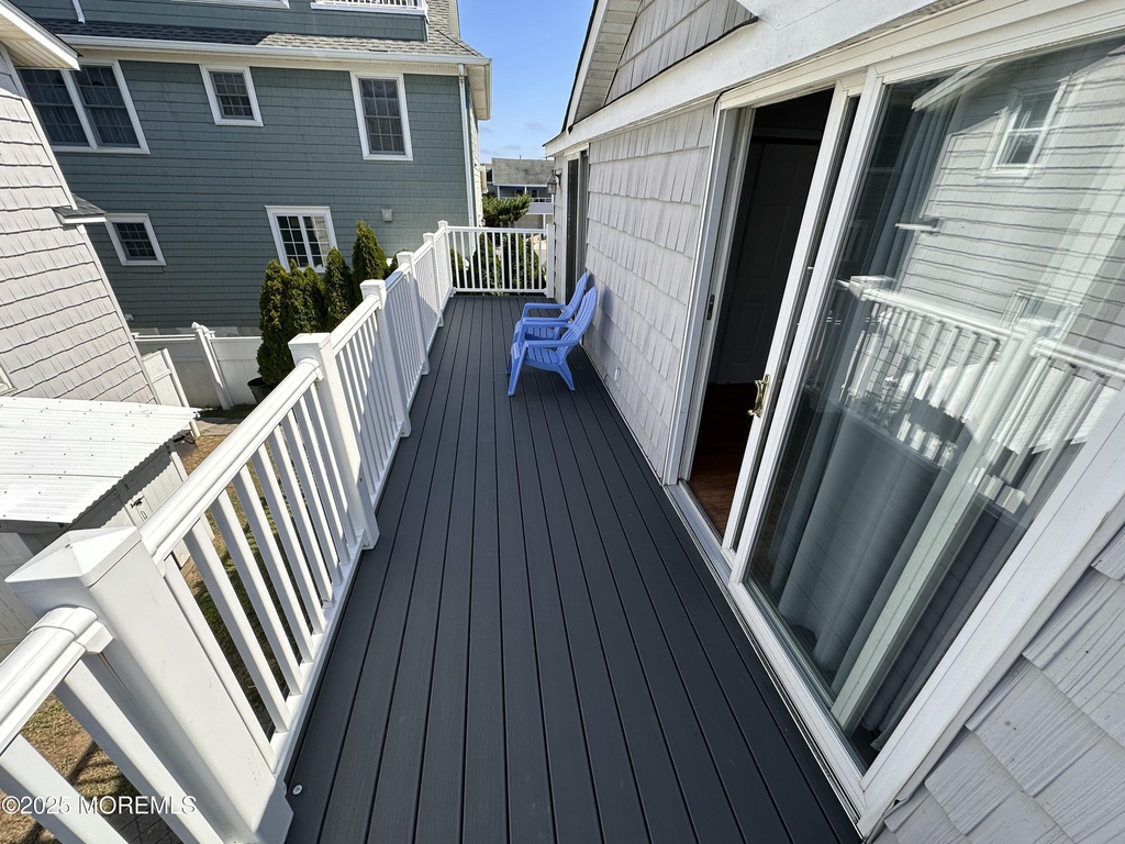 113 19th Avenue - Photo 5