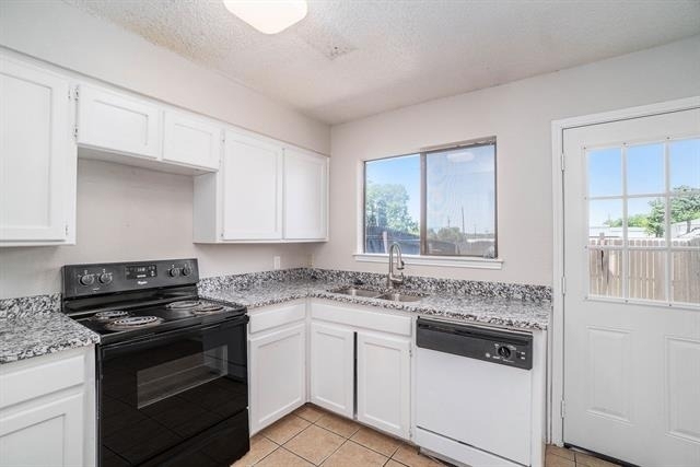 3301 Aurora Street - Photo 7