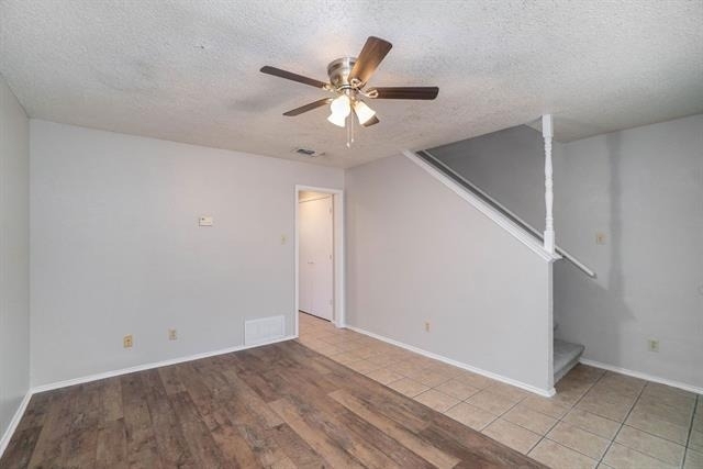 3301 Aurora Street - Photo 2