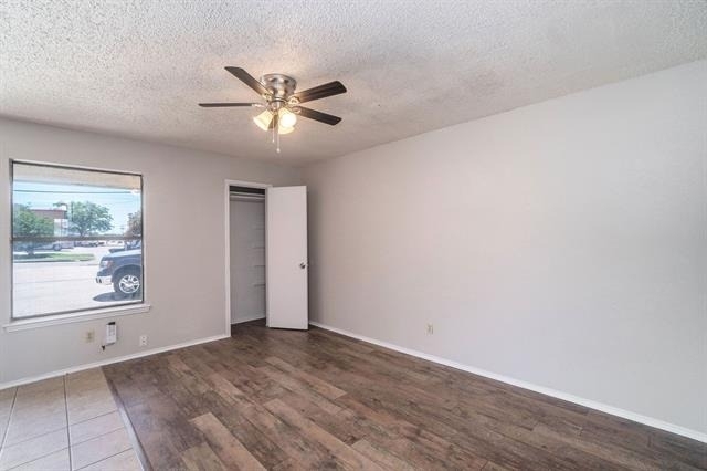 3301 Aurora Street - Photo 4