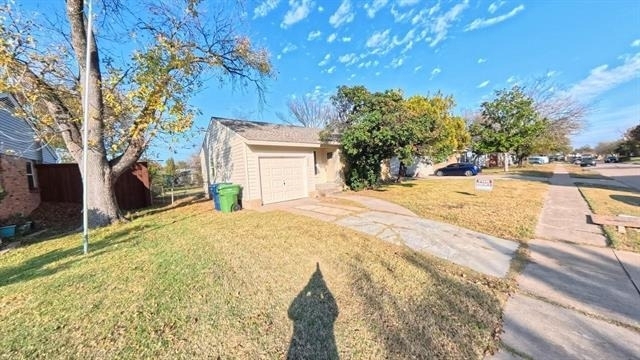 2233 Huskey Street - Photo 0